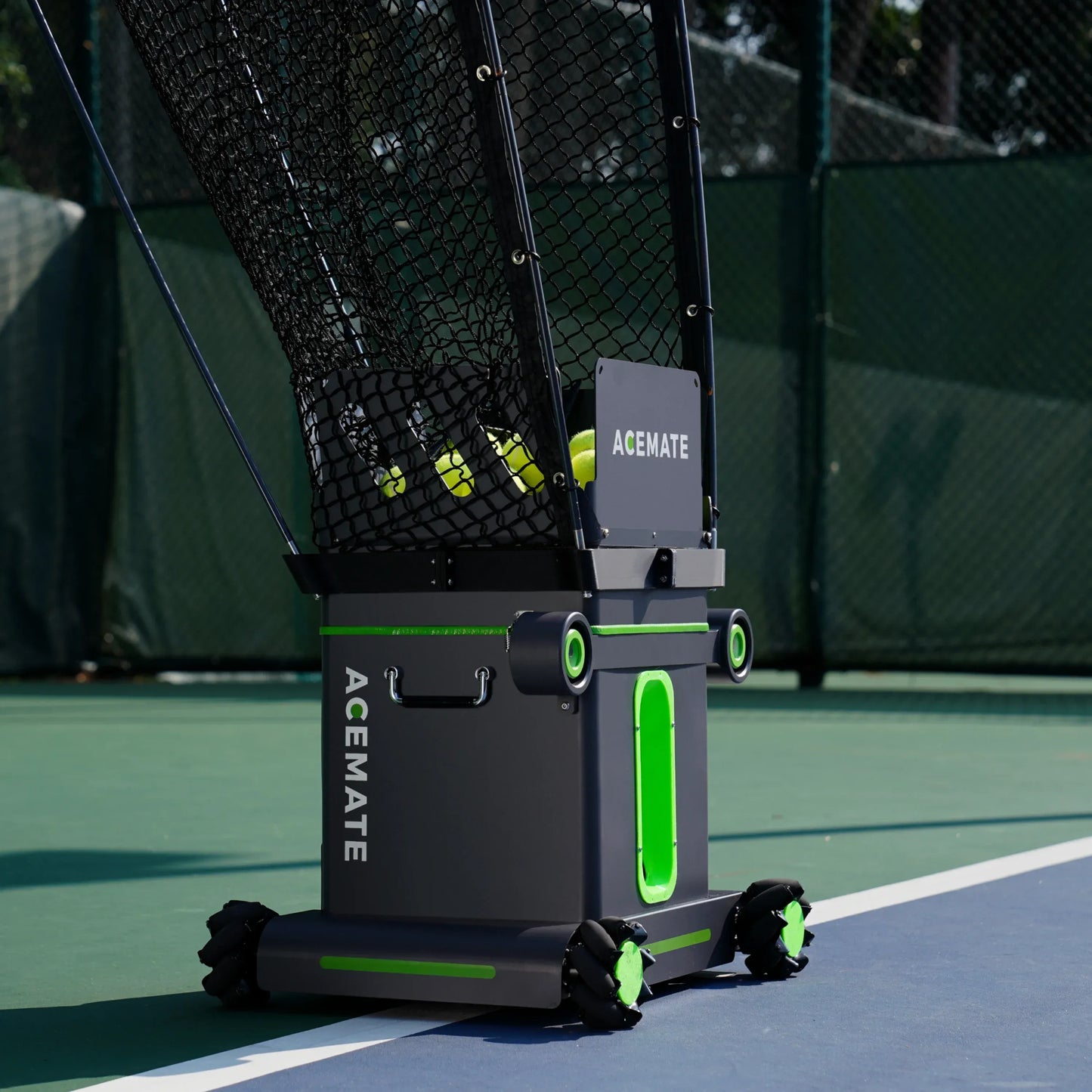 Smart Tennis Training Robot